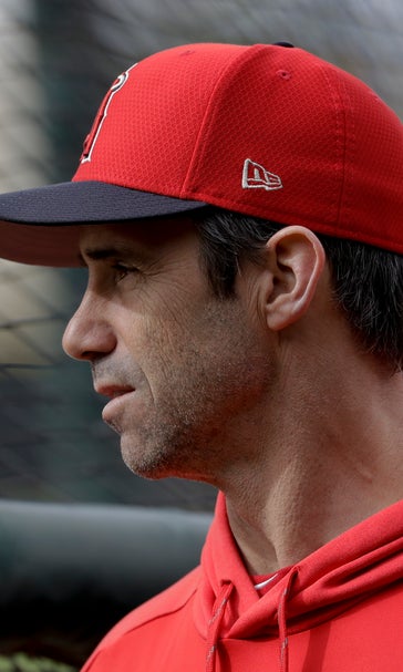 Angels’ Ausmus will get in on the action at spring training